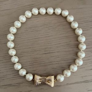 Kate spade pearl bow necklace